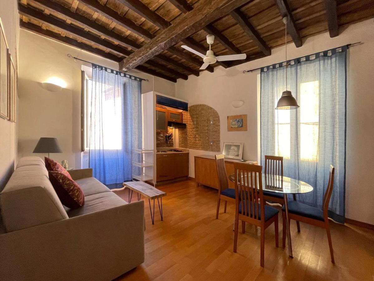 Calisto 3 Apartment Рим Екстериор снимка