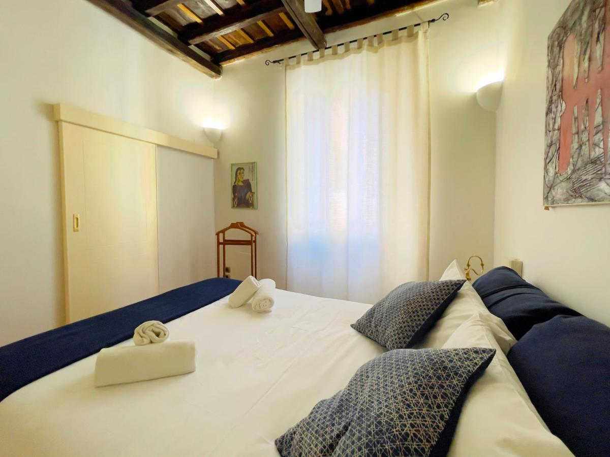 Calisto 3 Apartment Рим Екстериор снимка